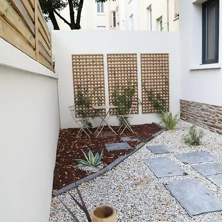 Apparts' Solferino -centre Gare Aparthotel